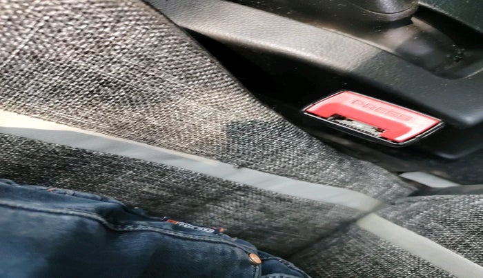 2013 Maruti Swift VXI, Petrol, Manual, 1,07,818 km, interior