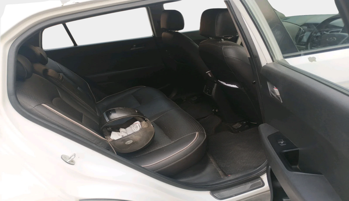 2016 Hyundai Creta SX PLUS AT 1.6 PETROL, Petrol, Automatic, 72,310 km, interior