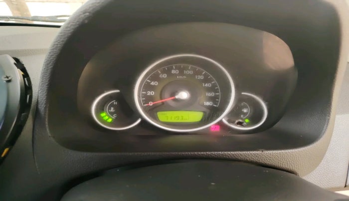 2015 Hyundai Eon MAGNA +, Petrol, Manual, 71,193 km, interior