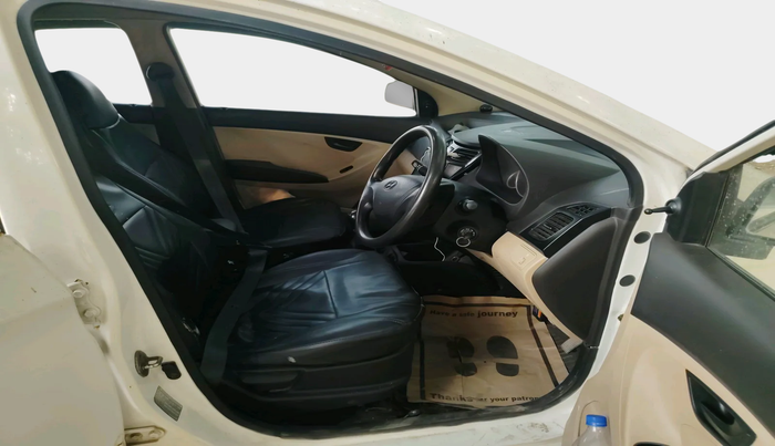 2015 Hyundai Eon MAGNA +, Petrol, Manual, 71,193 km, interior