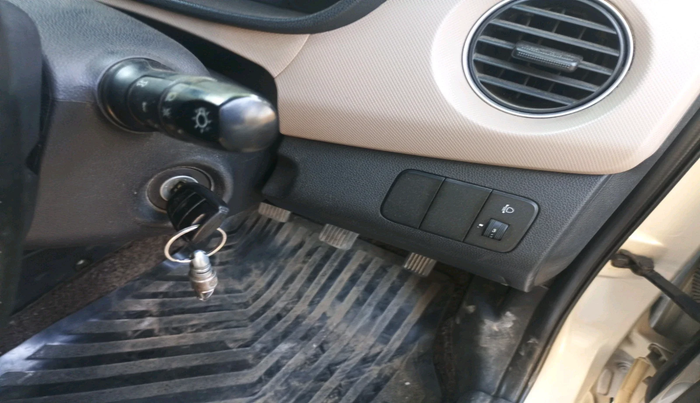 2017 Hyundai Grand i10 SPORTZ (O) 1.2 U2 CRDI, Diesel, Manual, 87,772 km, interior