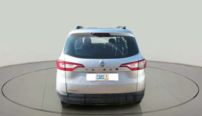 2022 Renault TRIBER RXE MT, Petrol, Manual, 94,999 km, exterior