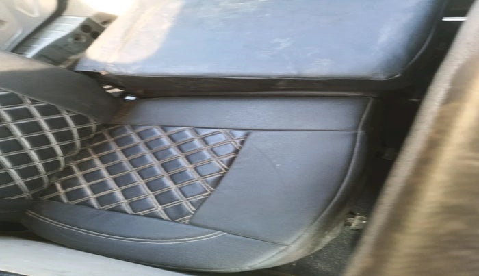 2022 Renault TRIBER RXE MT, Petrol, Manual, 94,999 km, interior