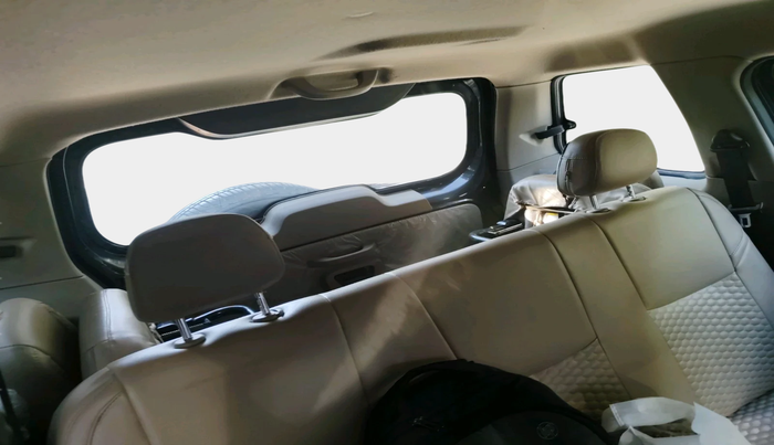 2023 Mahindra BOLERO NEO N 8, Diesel, Manual, 55,326 km, interior