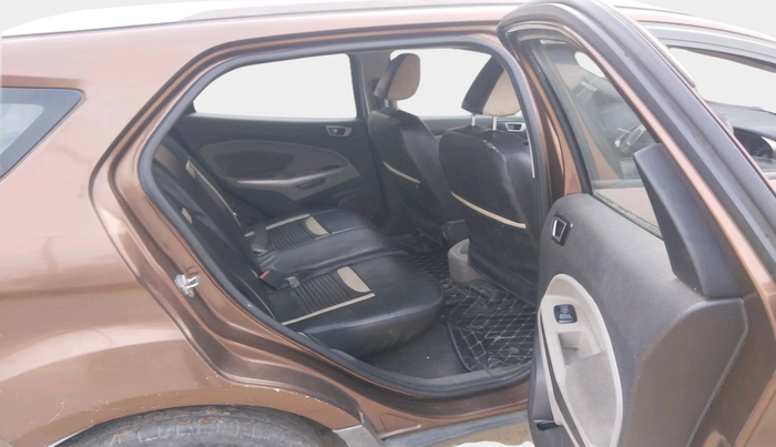 2017 Ford Ecosport TITANIUM 1.5L DIESEL, Diesel, Manual, 1,48,024 km, interior