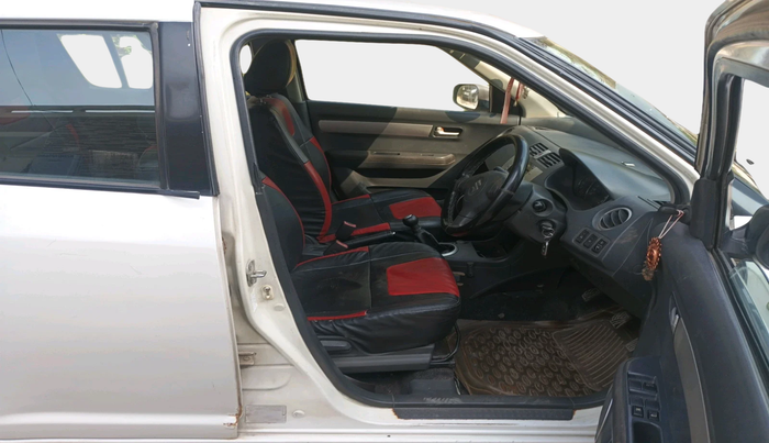 2011 Maruti Swift VXI, Petrol, Manual, 1,03,195 km, interior