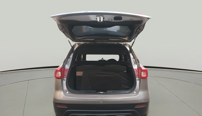 2021 Maruti Vitara Brezza LXI, Petrol, Manual, 1,04,861 km, exterior