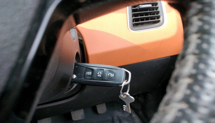 2018 Tata Zest PREMIO 75PS DIESEL, Diesel, Manual, 1,07,427 km, interior