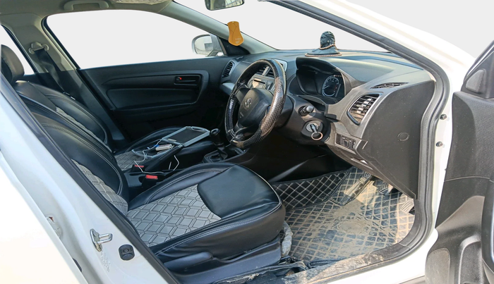 2021 Maruti Vitara Brezza LXI, Petrol, Manual, 60,214 km, interior