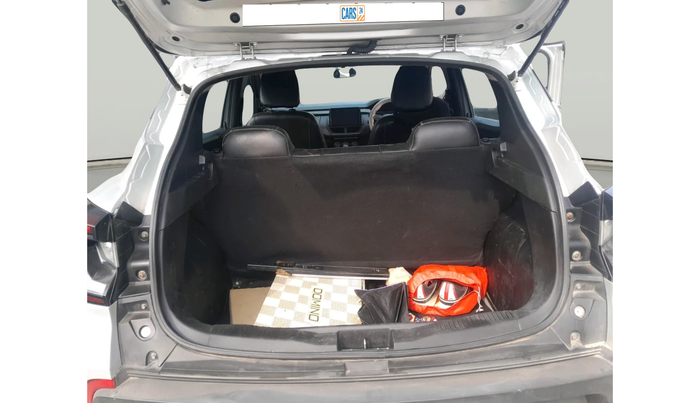 2022 Renault Kiger RXE MT, Petrol, Manual, 73,851 km, exterior