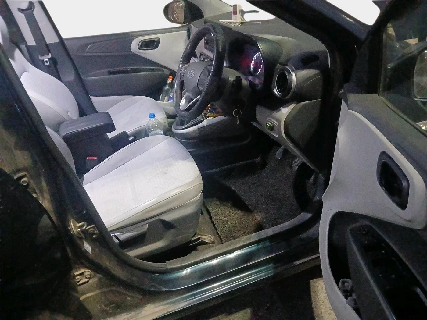 2020 Hyundai GRAND I10 NIOS MAGNA 1.2 KAPPA VTVT, CNG, Manual, 37,954 km, interior