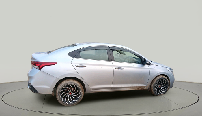 2017 Hyundai Verna 1.6 CRDI SX + AT, Diesel, Automatic, 1,04,893 km, exterior