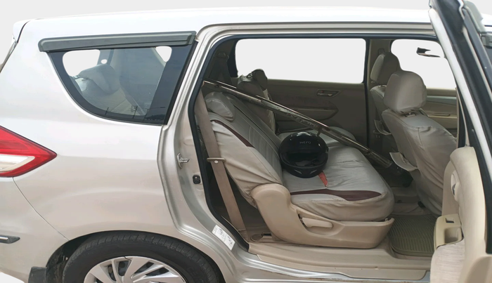 2015 Maruti Ertiga VDI, Diesel, Manual, 79,125 km, interior