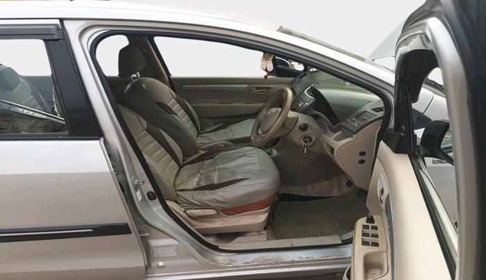 2015 Maruti Ertiga VDI, Diesel, Manual, 79,125 km, interior