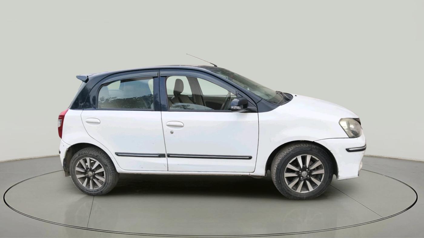 2016 Toyota Etios Liva V, Petrol, Manual, 75,334 km, exterior