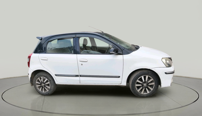 2016 Toyota Etios Liva V, Petrol, Manual, 75,334 km, exterior