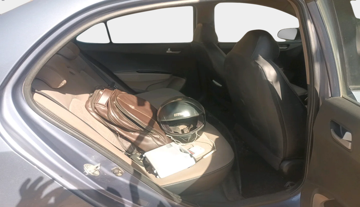 2014 Hyundai Xcent S (O) 1.2, Petrol, Manual, 1,21,240 km, interior