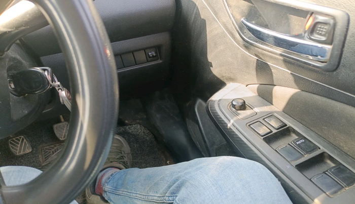 2018 Maruti Swift VXI, Petrol, Manual, 1,08,654 km, interior