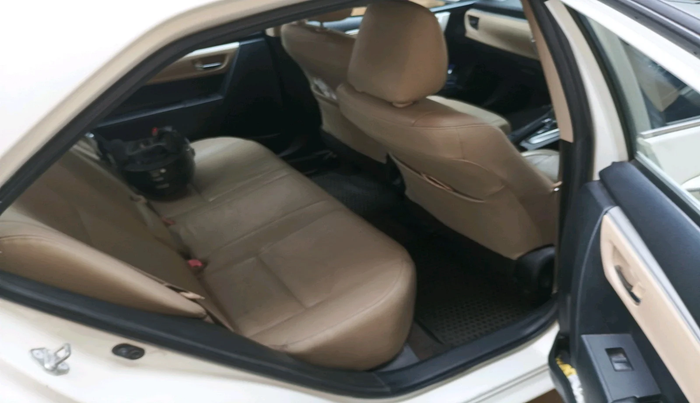 2015 Toyota Corolla Altis VL CVT PETROL, Petrol, Automatic, 1,45,264 km, interior