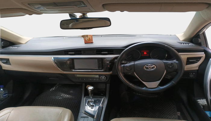 2015 Toyota Corolla Altis VL CVT PETROL, Petrol, Automatic, 1,45,264 km, interior