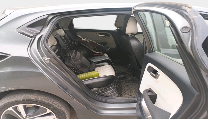 2022 Tata ALTROZ XZ PETROL, Petrol, Manual, 21,595 km, interior