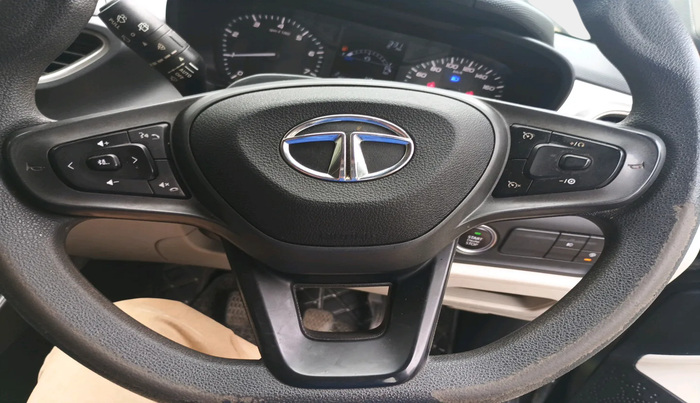 2022 Tata ALTROZ XZ PETROL, Petrol, Manual, 21,595 km, interior
