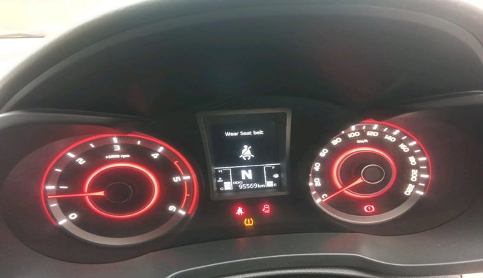 2019 Mahindra XUV300 W8 (O) 1.5 DIESEL AMT, Diesel, Automatic, 95,569 km, interior