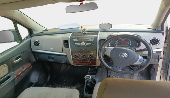 2013 Maruti Wagon R 1.0 VXI, Petrol, Manual, 57,000 km, interior