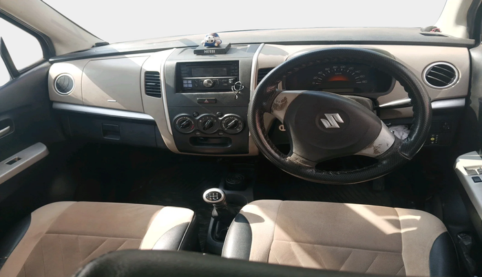 2016 Maruti Wagon R 1.0 LXI CNG, Petrol, Manual, 1,30,631 km, interior