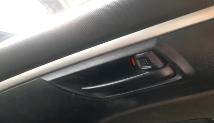 2017 Maruti Swift LDI, Diesel, Manual, 1,22,905 km, interior