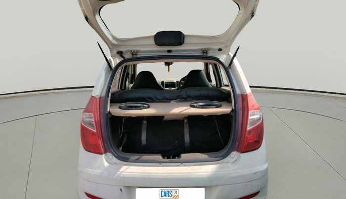 2012 Hyundai i10 MAGNA 1.2, CNG, Manual, 73,828 km, exterior