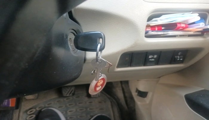 2015 Maruti Celerio VXI CNG, Petrol, Manual, 96,361 km, interior