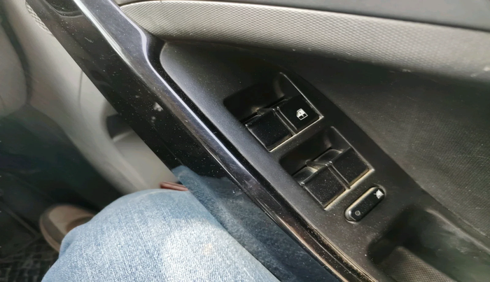 2018 Tata NEXON XM PETROL, Petrol, Manual, 83,137 km, interior