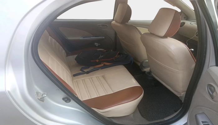 2013 Toyota Etios Liva G, Petrol, Manual, 77,531 km, interior