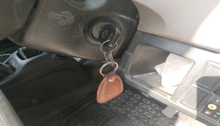 2013 Maruti Wagon R 1.0 LXI CNG, Petrol, Manual, 73,316 km, interior