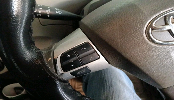 2016 Toyota Etios Liva GD, Diesel, Manual, 1,09,277 km, interior