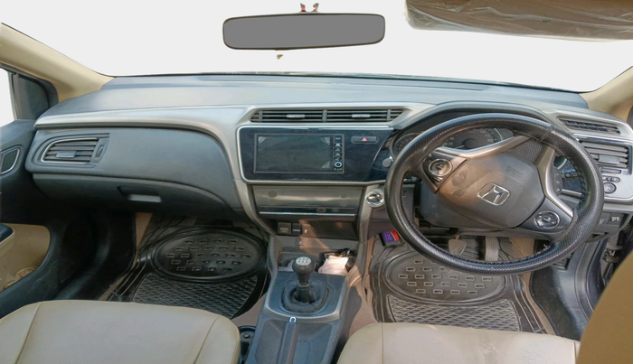 2017 Honda City 1.5L I-VTEC V MT, Petrol, Manual, 68,150 km, interior