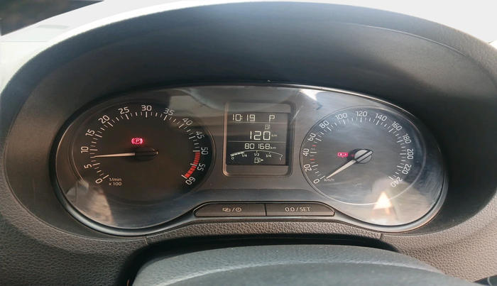 2017 Skoda Rapid STYLE 1.5 TDI AT, Diesel, Automatic, 80,168 km, interior