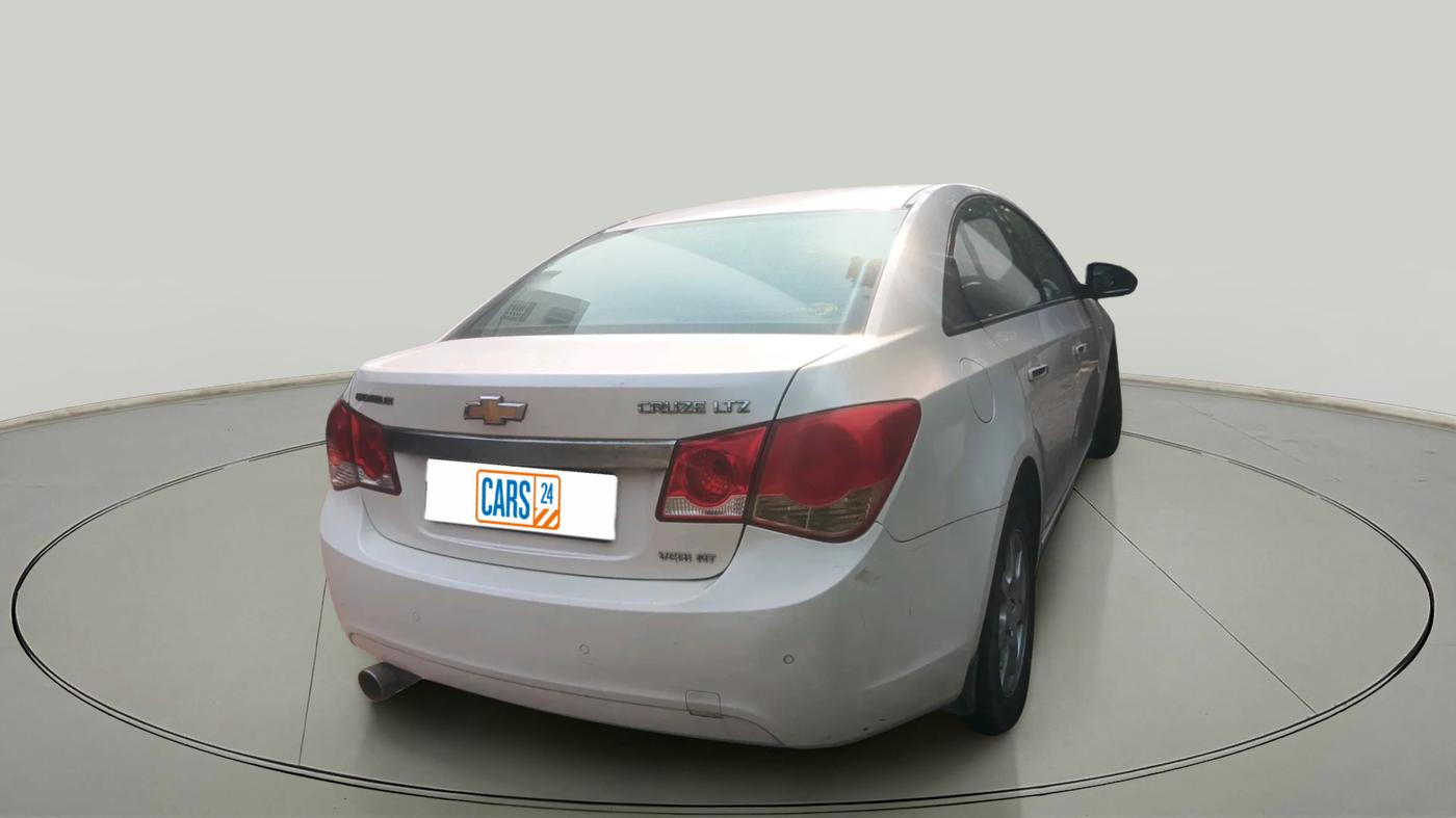 2013 Chevrolet Cruze LTZ AT, Diesel, Automatic, 1,04,927 km, exterior
