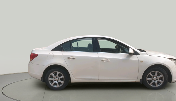 2013 Chevrolet Cruze LTZ AT, Diesel, Automatic, 1,04,919 km, exterior