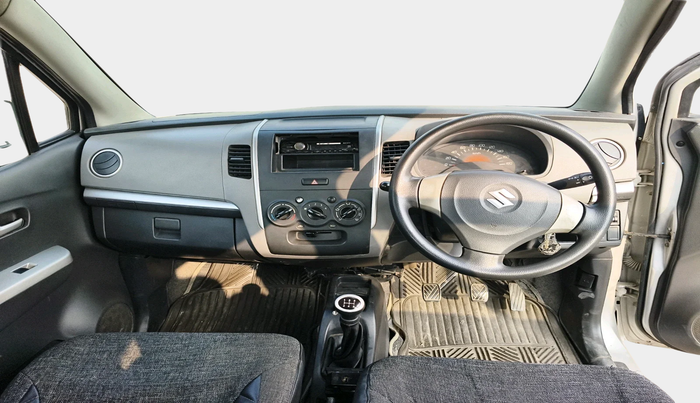 2011 Maruti Wagon R 1.0 LXI CNG, Petrol, Manual, 1,04,322 km, interior