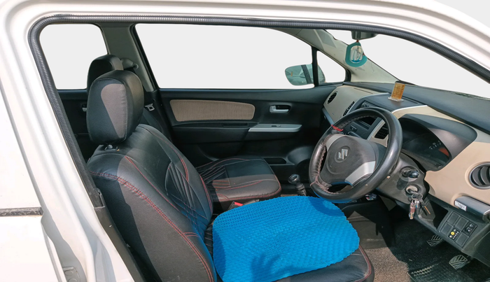 2017 Maruti Wagon R 1.0 LXI CNG, Petrol, Manual, 64,500 km, interior