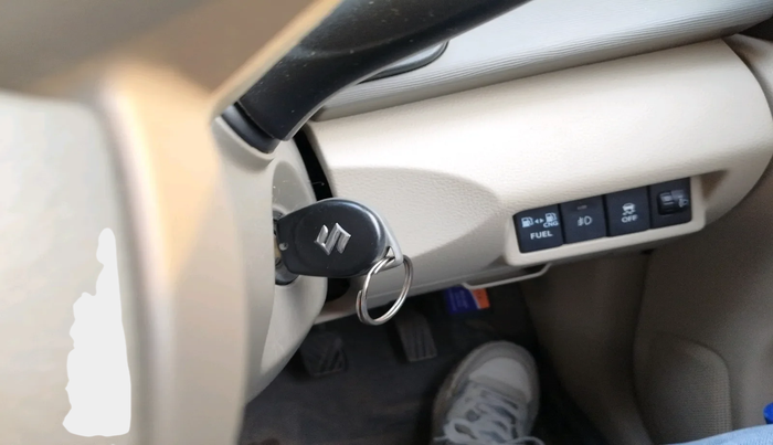 2025 Maruti Ertiga VXI CNG, Petrol, Manual, 13,284 km, interior