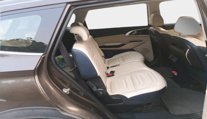 2022 KIA CARENS LUXURY PLUS 1.5 DIESEL 7 STR, Diesel, Manual, 90,822 km, interior