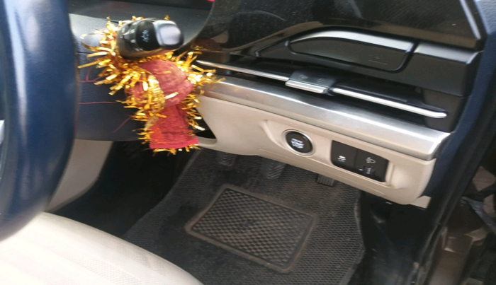 2022 KIA CARENS LUXURY PLUS 1.5 DIESEL 7 STR, Diesel, Manual, 90,822 km, interior