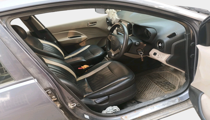 2018 Hyundai NEW SANTRO SPORTZ CNG, Petrol, Manual, 1,14,146 km, interior