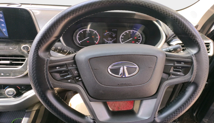 2021 Tata Harrier XT 2.0L KRYOTEC DARK EDITION, Diesel, Manual, 59,180 km, interior