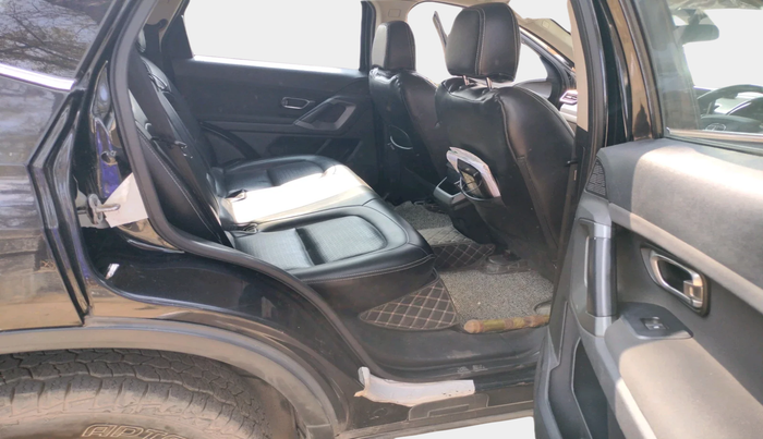 2021 Tata Harrier XT 2.0L KRYOTEC DARK EDITION, Diesel, Manual, 59,180 km, interior