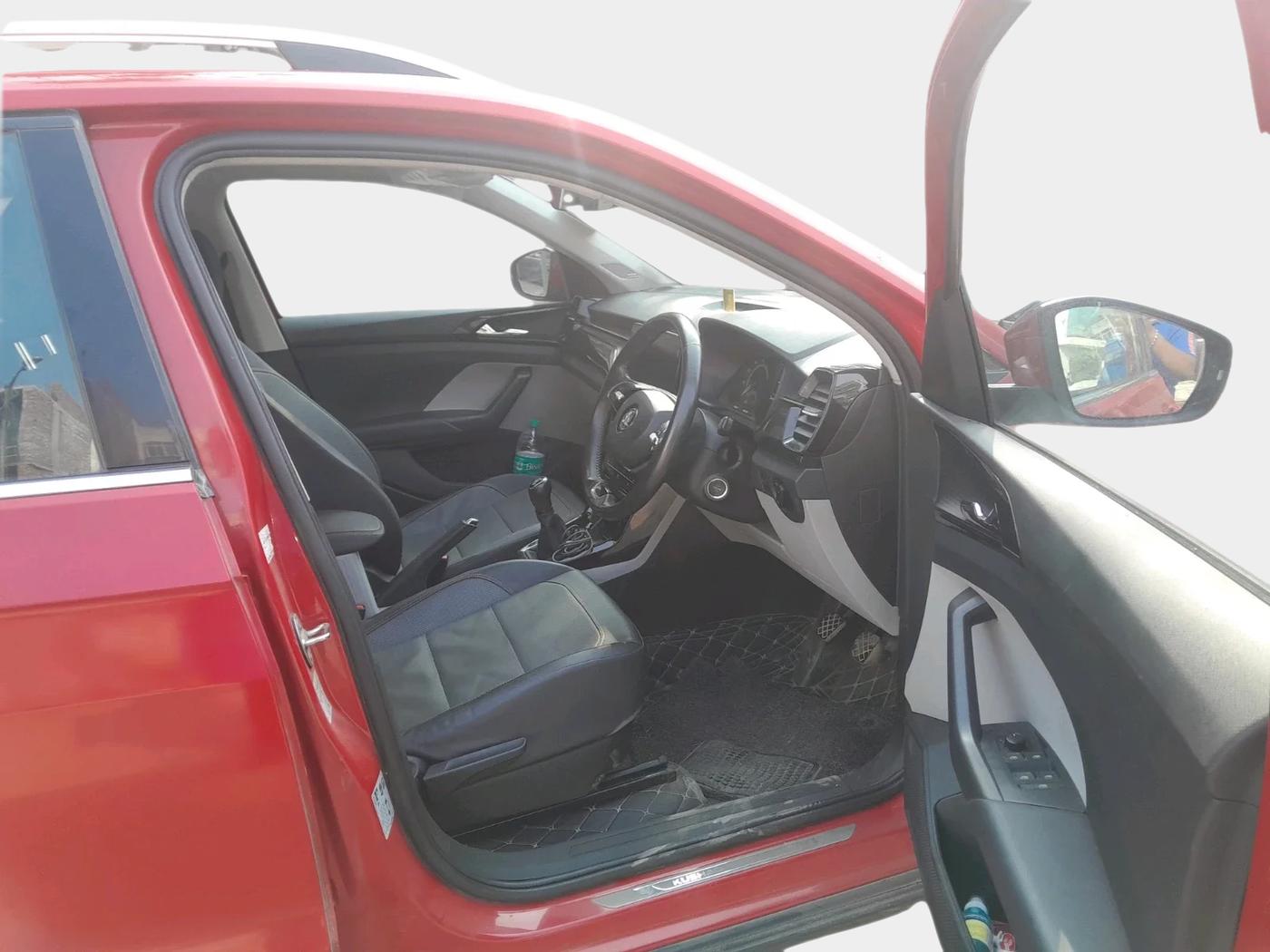 2022 Skoda KUSHAQ STYLE 1.0L TSI MT, Petrol, Manual, 34,671 km, interior