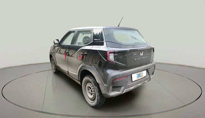 2025 Mahindra XUV 3XO REVX M 1.2 Petrol, Petrol, Manual, 196 km, exterior